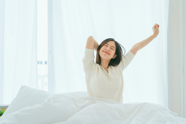快眠した女性